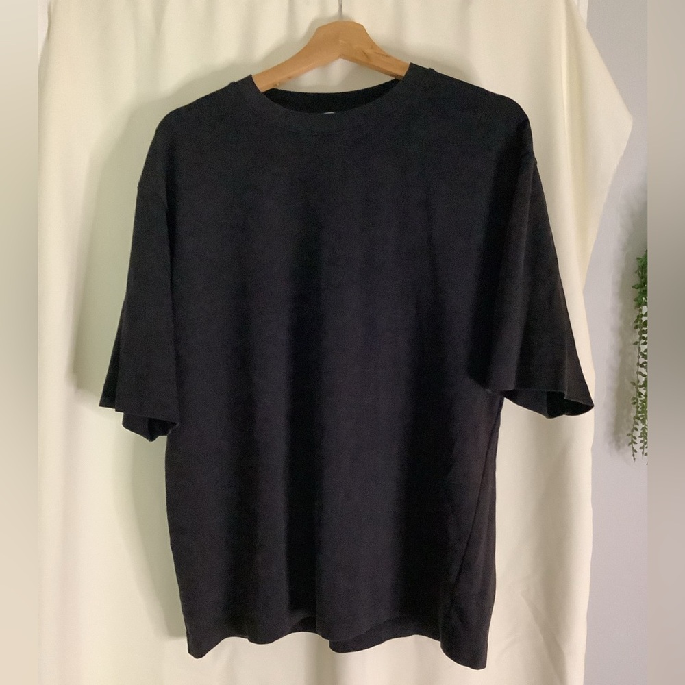 Uniqlo T-Shirt